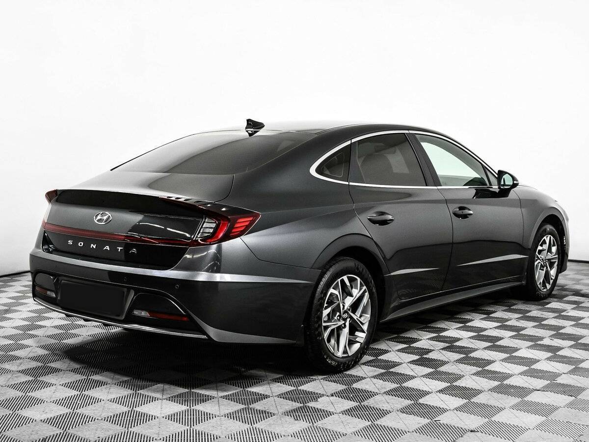 Купить Hyundai Sonata с пробегом. Фото: #4