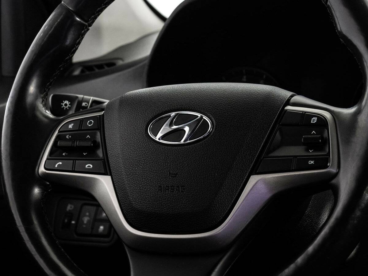 Купить Hyundai Solaris с пробегом. Фото: #9