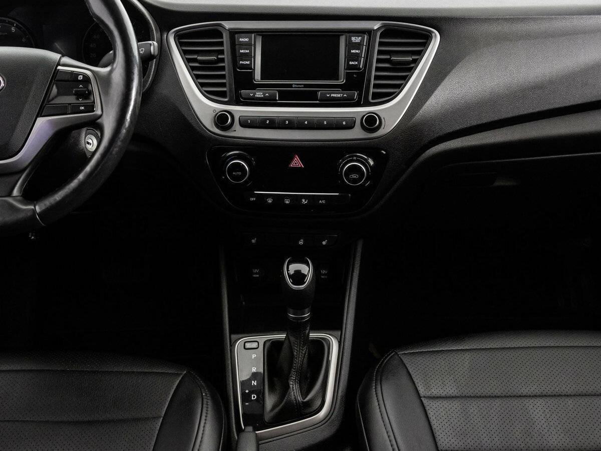 Купить Hyundai Solaris с пробегом. Фото: #10