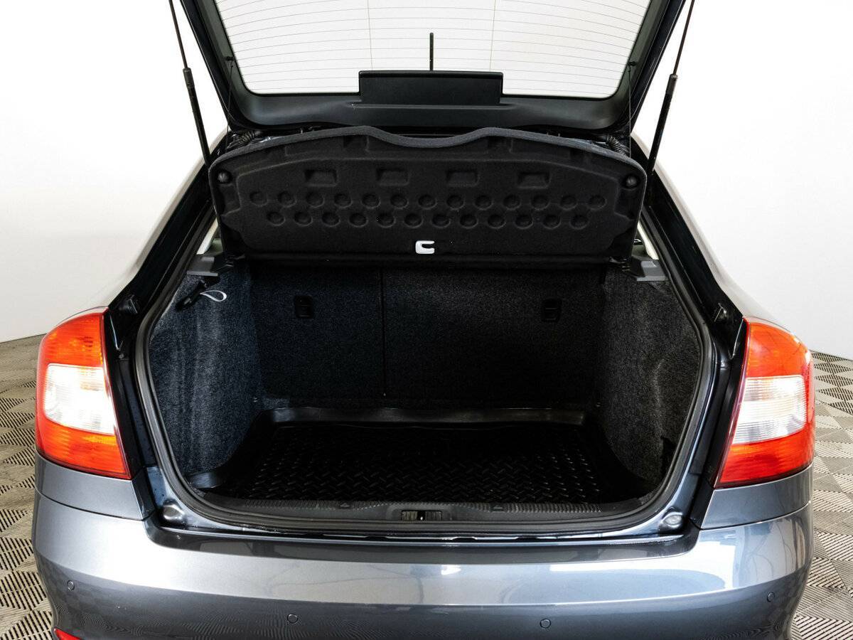 Купить Skoda Octavia с пробегом. Фото: #12