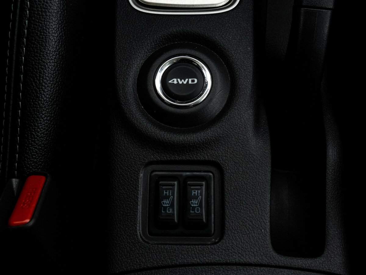 Купить Mitsubishi Outlander с пробегом. Фото: #14