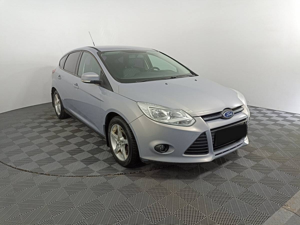Купить Ford Focus с пробегом. Фото: #2