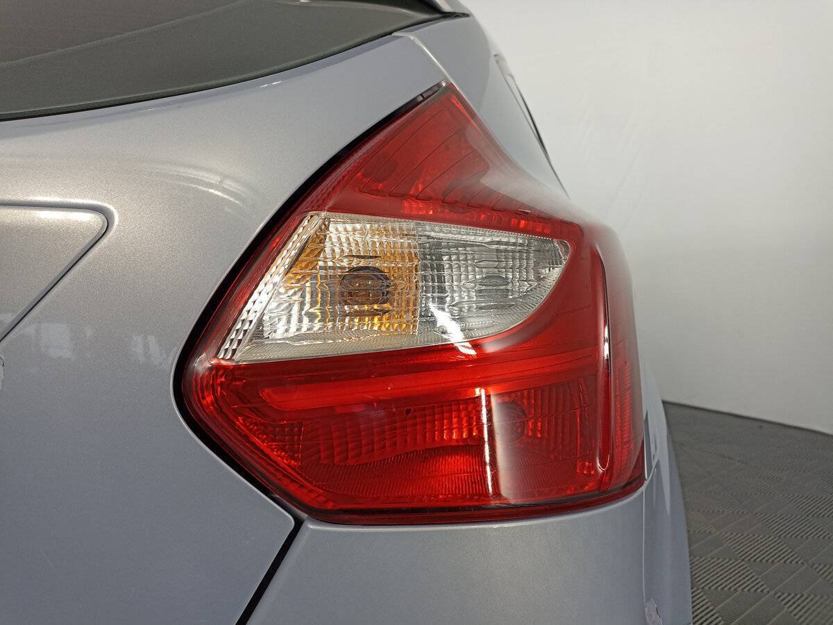 Купить Ford Focus с пробегом. Фото: #8