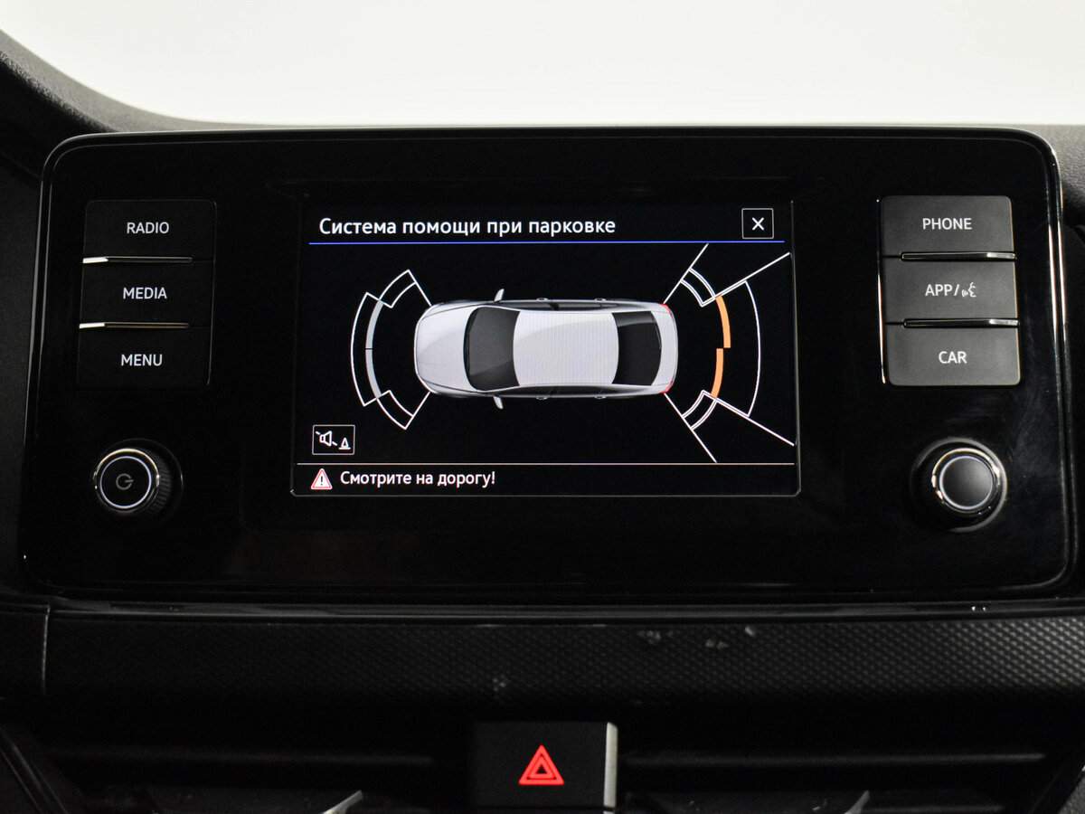 Купить Volkswagen Polo с пробегом. Фото: #17