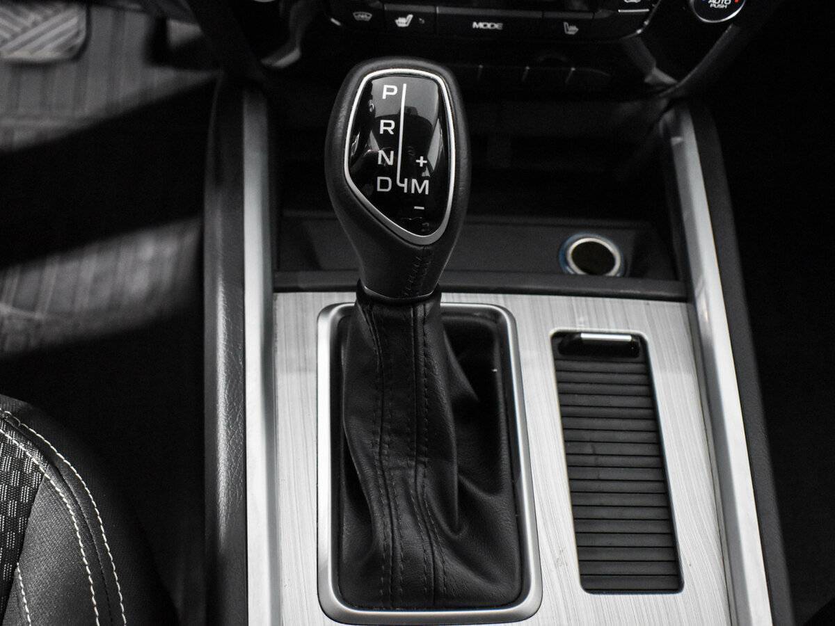 Купить Geely Emgrand X7 с пробегом. Фото: #7