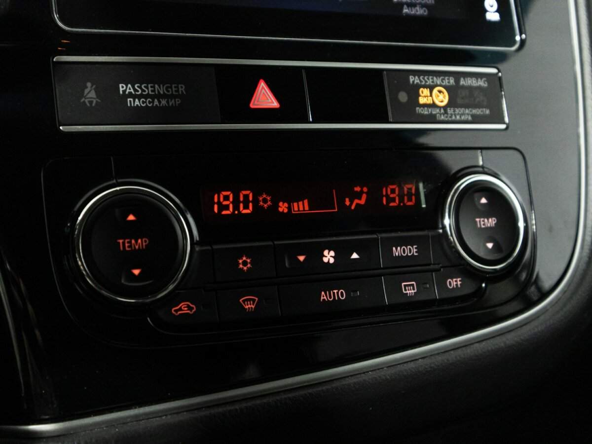 Продажа Б/У Митсубиши Оутлэндер. Фото: #16