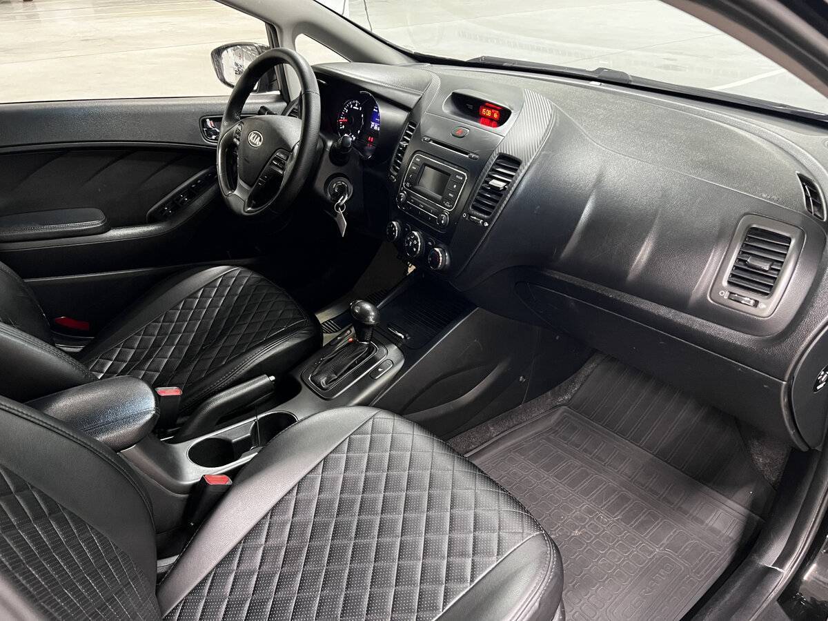 Купить Kia Cerato с пробегом. Фото: #10