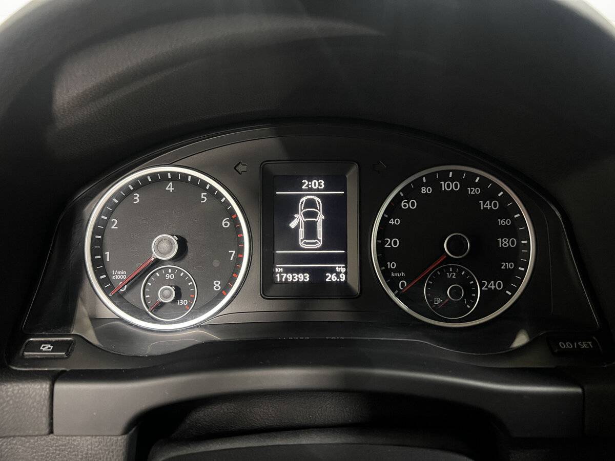 Купить Volkswagen Tiguan с пробегом. Фото: #12