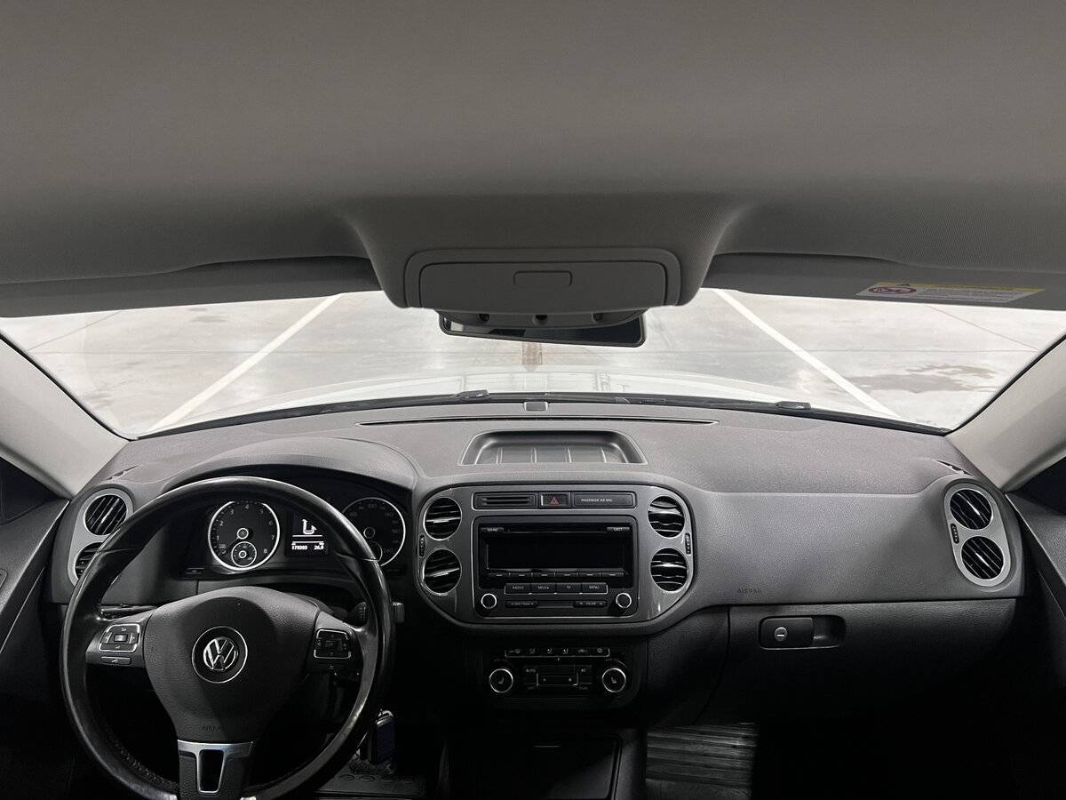 Купить Volkswagen Tiguan с пробегом. Фото: #13