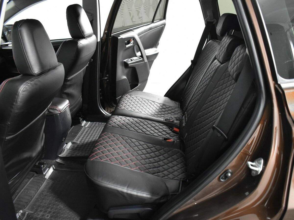 Купить Toyota RAV4 с пробегом. Фото: #10