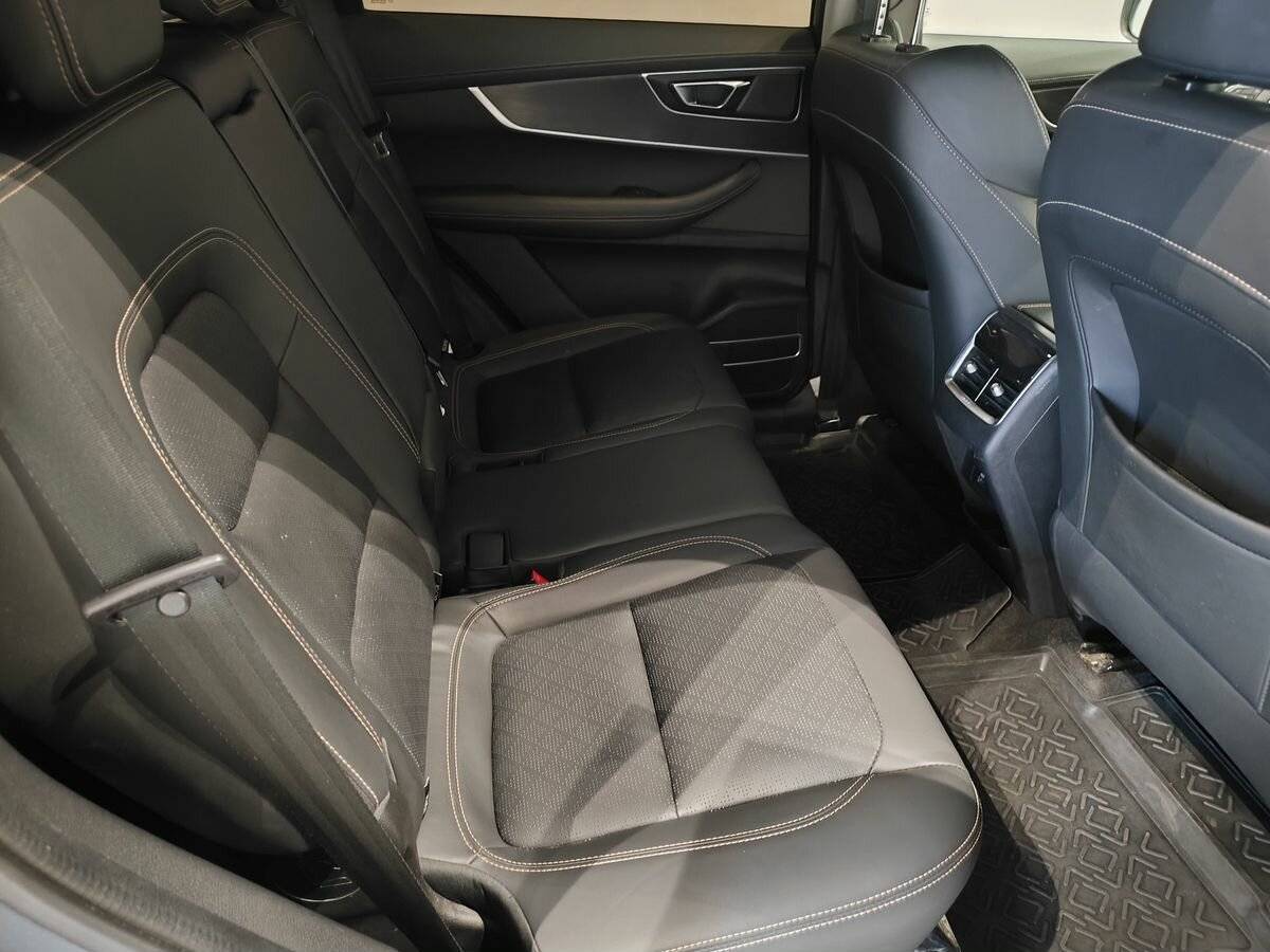 Купить Chery Tiggo 8 с пробегом. Фото: #10