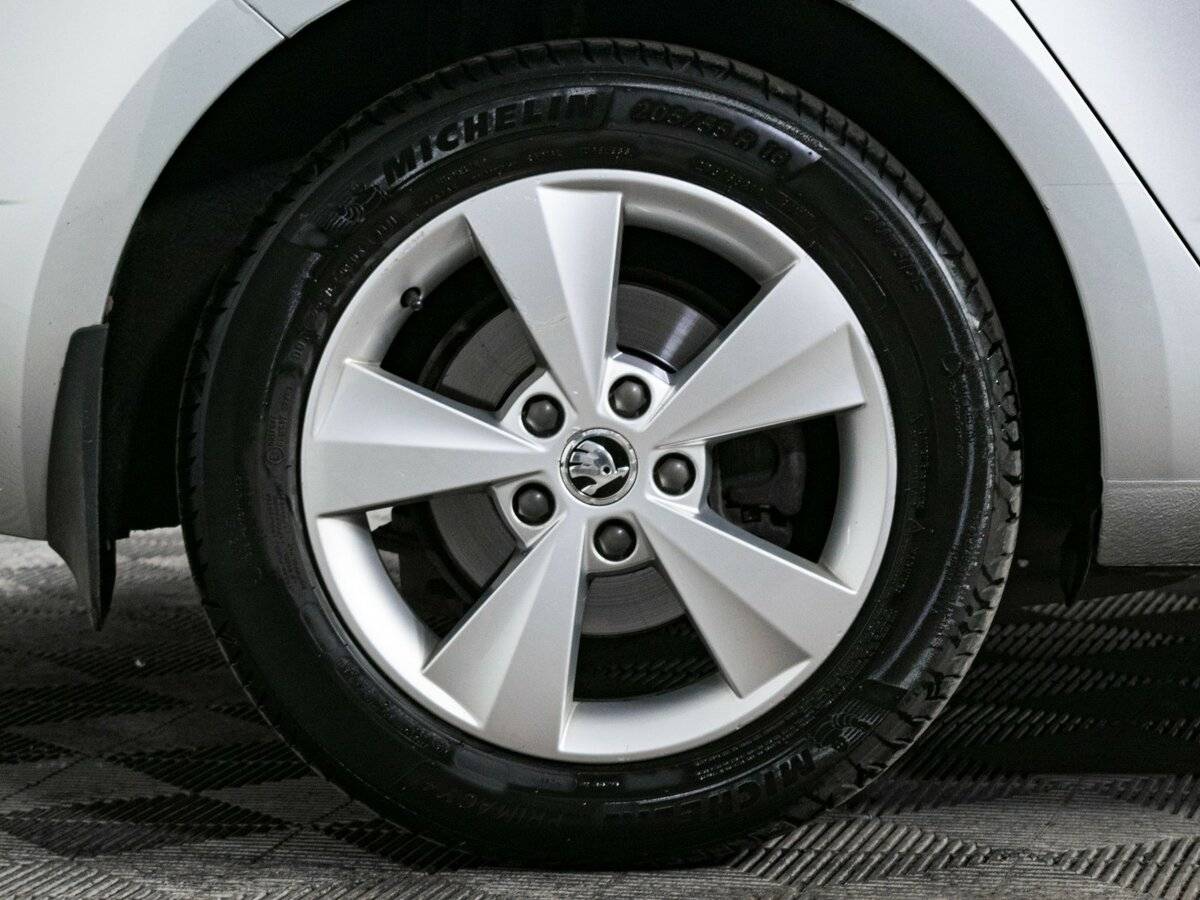 Купить Skoda Octavia с пробегом. Фото: #16