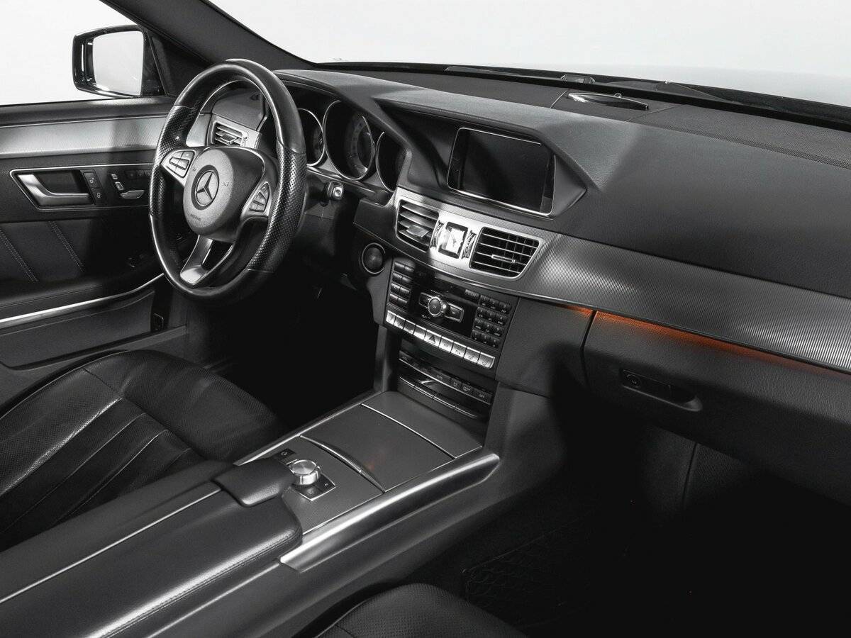 Купить Mercedes-Benz E-Класс с пробегом. Фото: #8