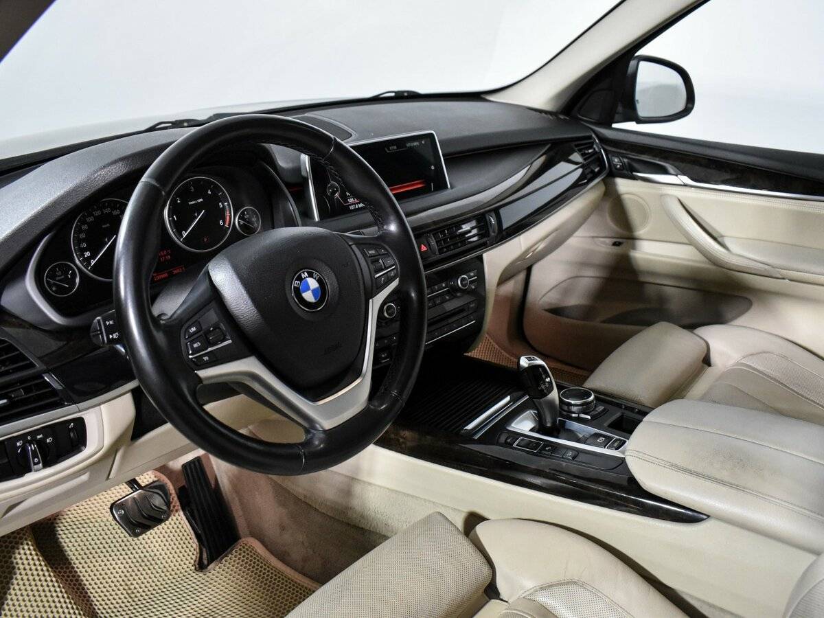 Купить BMW X5 с пробегом. Фото: #8