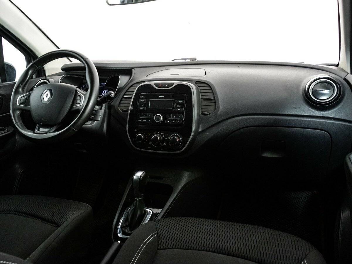 Купить Renault Kaptur с пробегом. Фото: #8