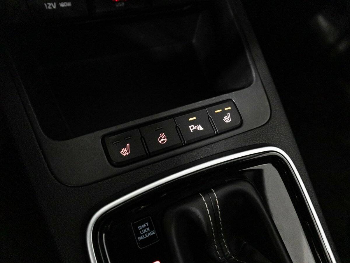 Купить Kia Rio с пробегом. Фото: #20