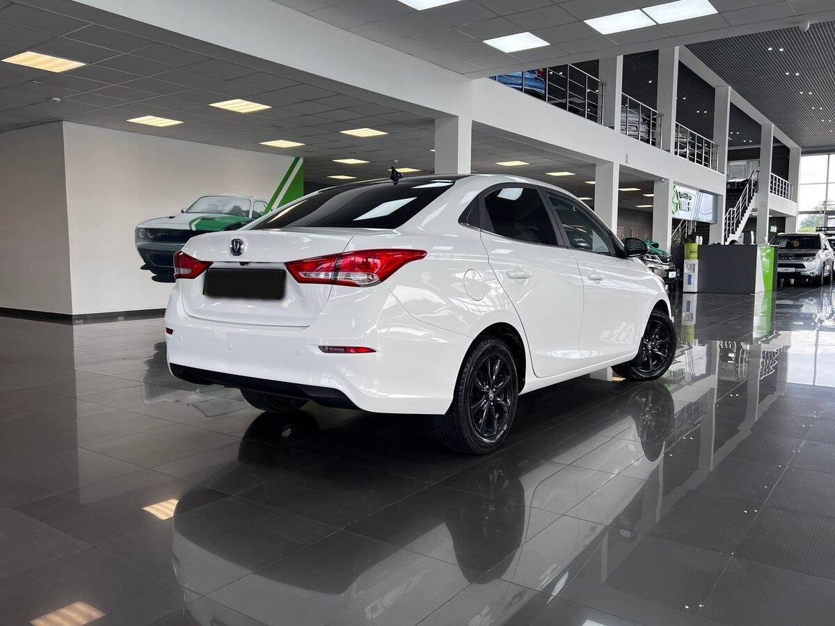 Купить Changan Alsvin с пробегом. Фото: #1