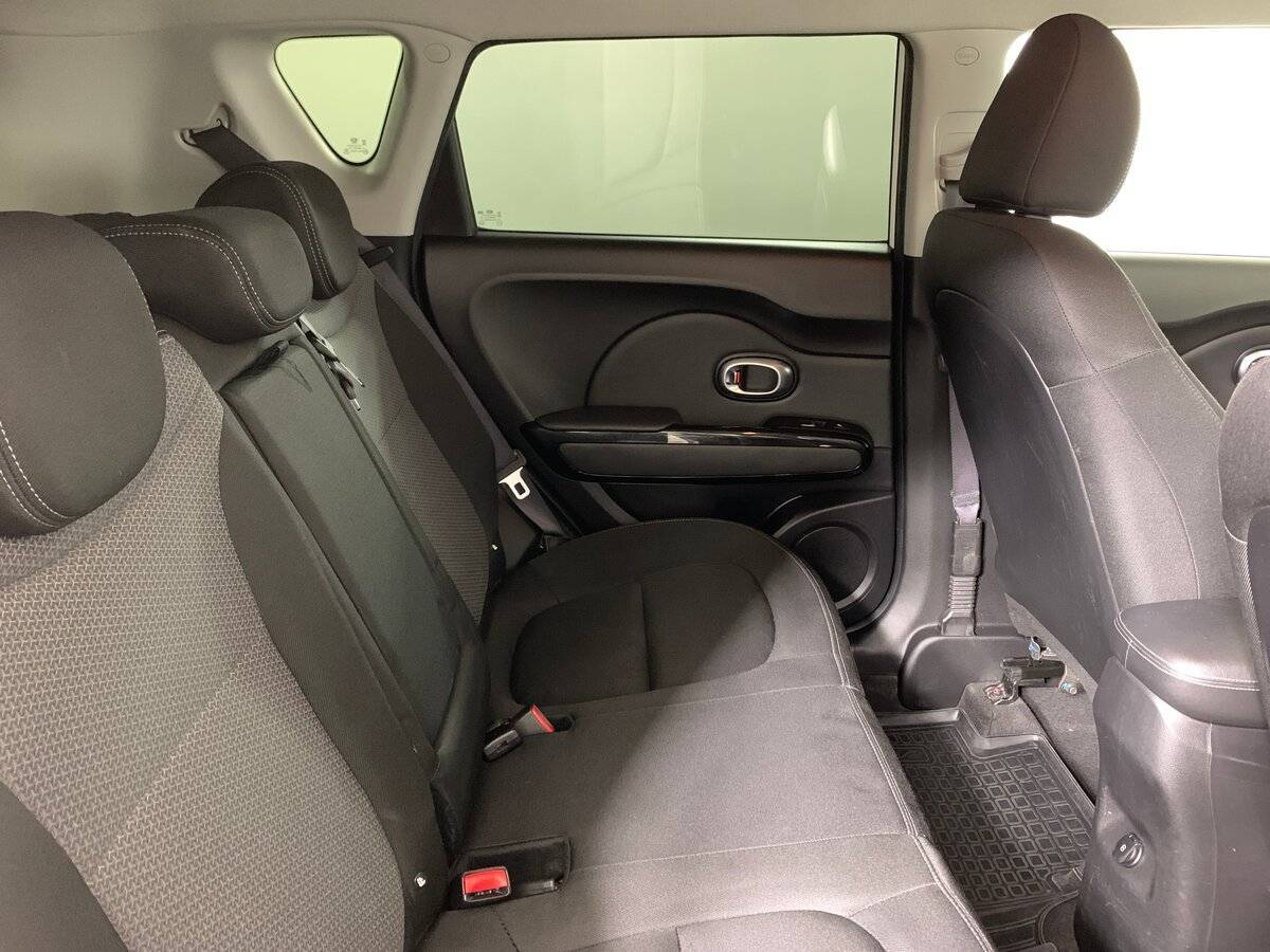 Купить Kia Soul с пробегом. Фото: #16