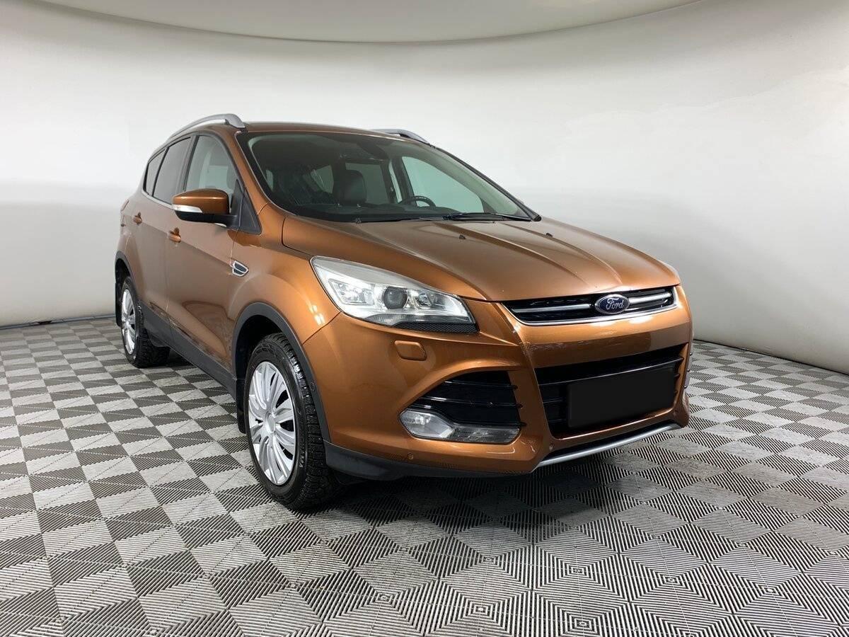 Купить Ford Kuga с пробегом. Фото: #2