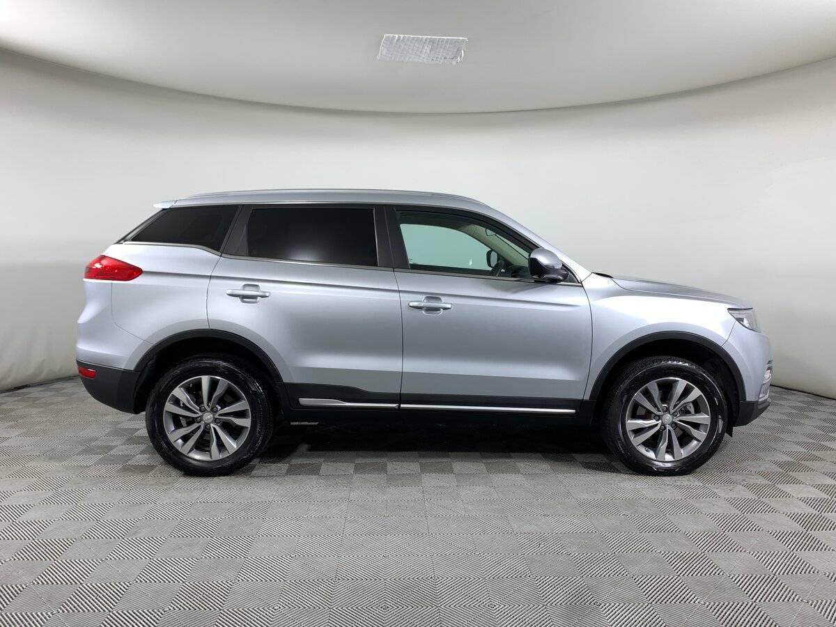 Купить Geely Atlas с пробегом. Фото: #3