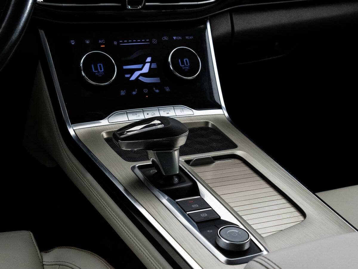 Купить EXEED VX с пробегом. Фото: #10