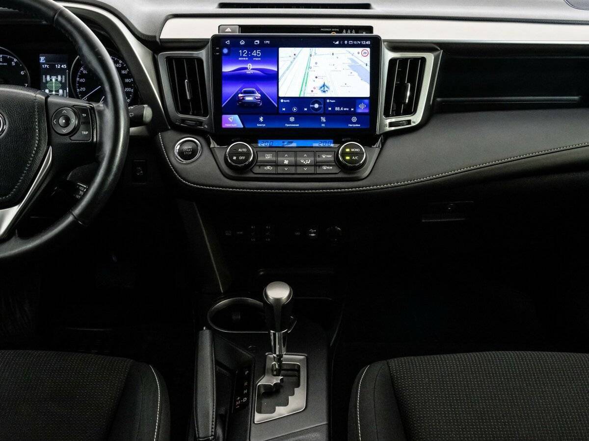 Купить Toyota RAV4 с пробегом. Фото: #12