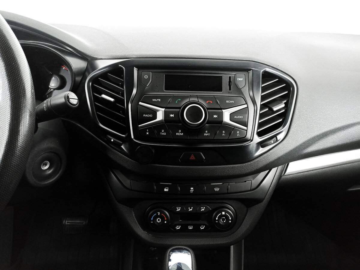 Купить Lada (ВАЗ) Vesta с пробегом. Фото: #14