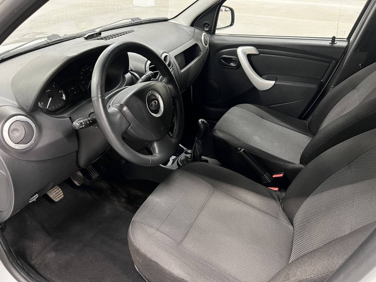 Купить Lada (ВАЗ) Largus с пробегом. Фото: #15