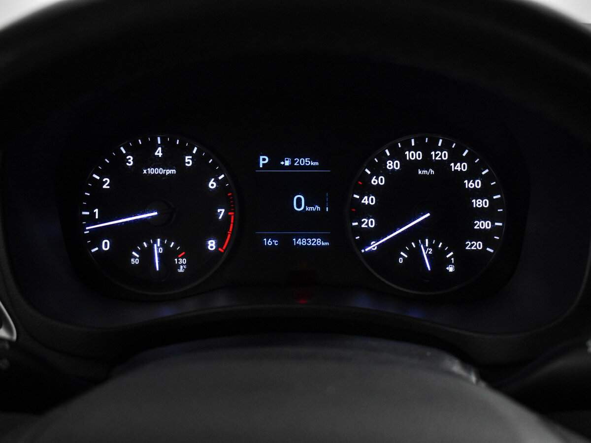 Купить Hyundai Solaris с пробегом. Фото: #18