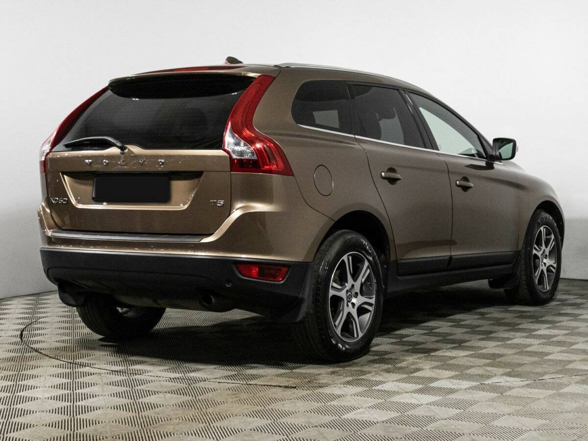 Купить Volvo XC60 с пробегом. Фото: #4