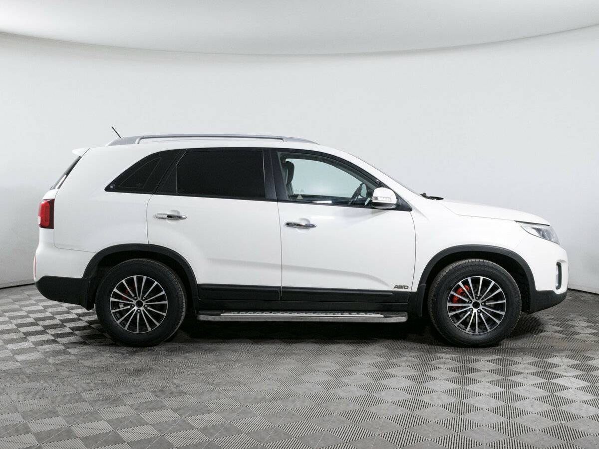 Купить Kia Sorento с пробегом. Фото: #3
