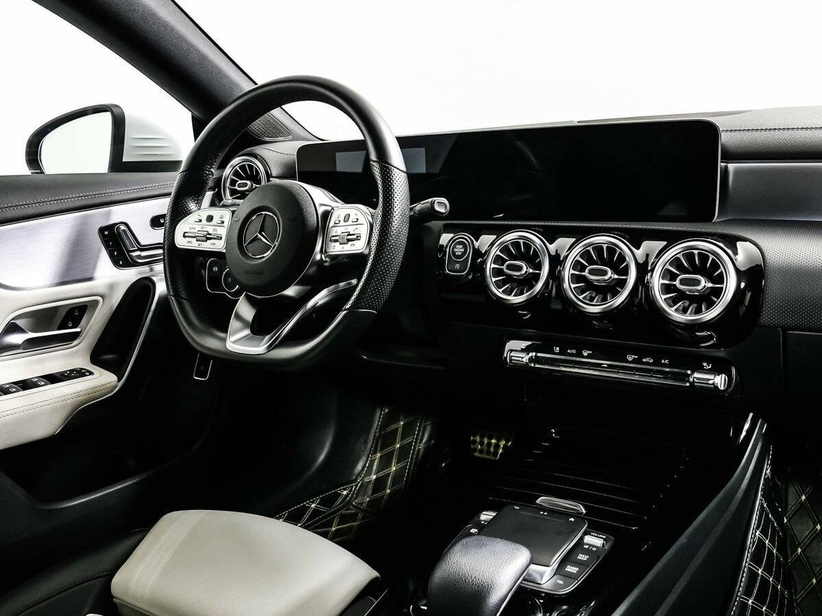 Купить Mercedes-Benz CLA с пробегом. Фото: #8