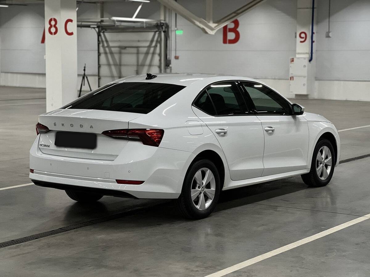Купить Skoda Octavia с пробегом. Фото: #4