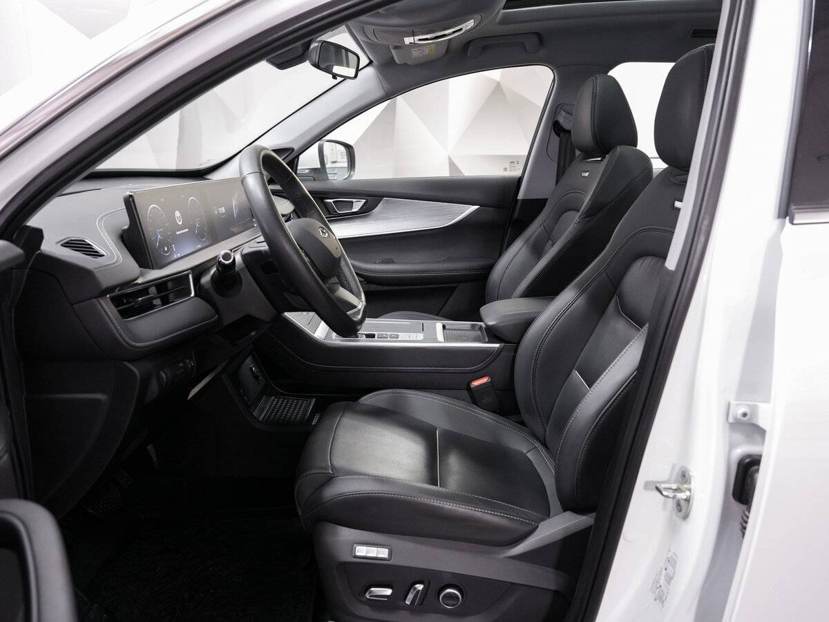 Купить Chery Tiggo 7 Pro Max с пробегом. Фото: #9