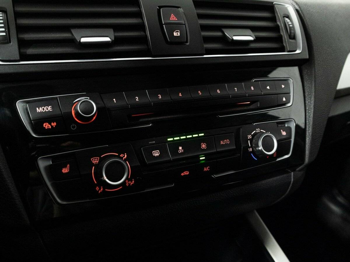 Купить BMW 1 серии с пробегом. Фото: #16