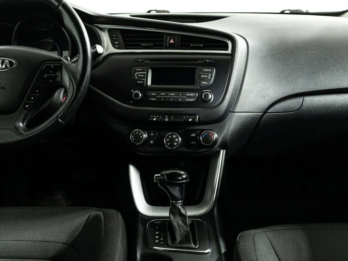 Купить Kia Ceed с пробегом. Фото: #13
