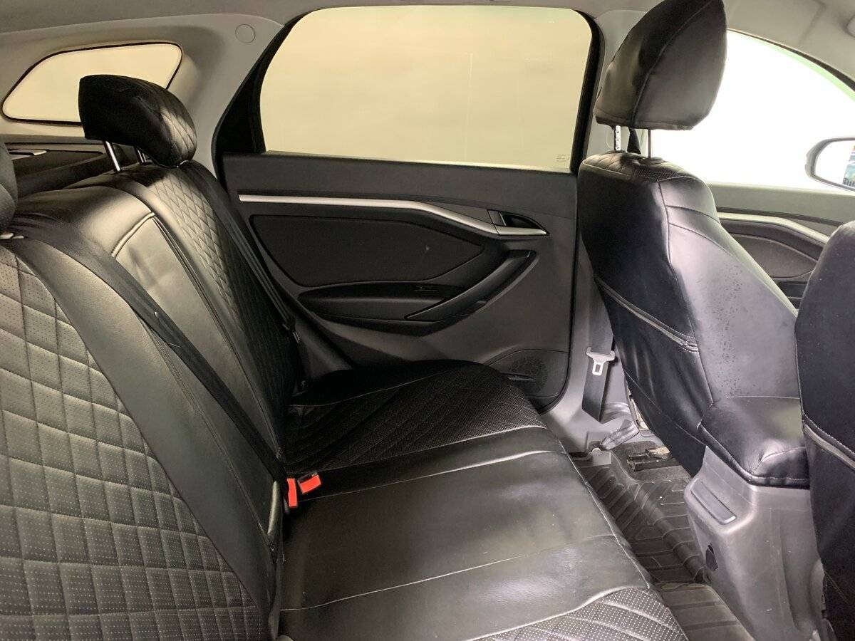 Купить Lada (ВАЗ) Vesta с пробегом. Фото: #16