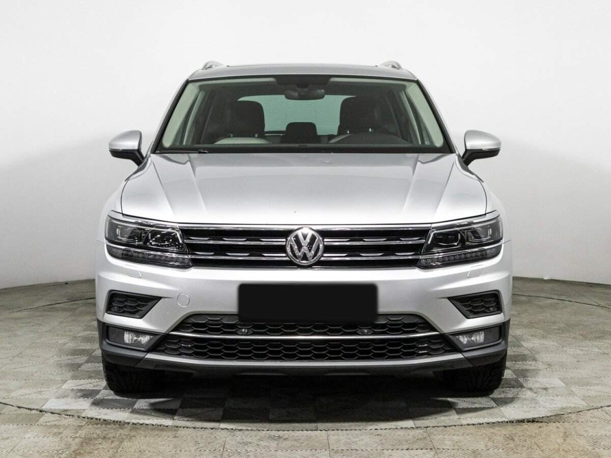 Купить Volkswagen Tiguan с пробегом. Фото: #1