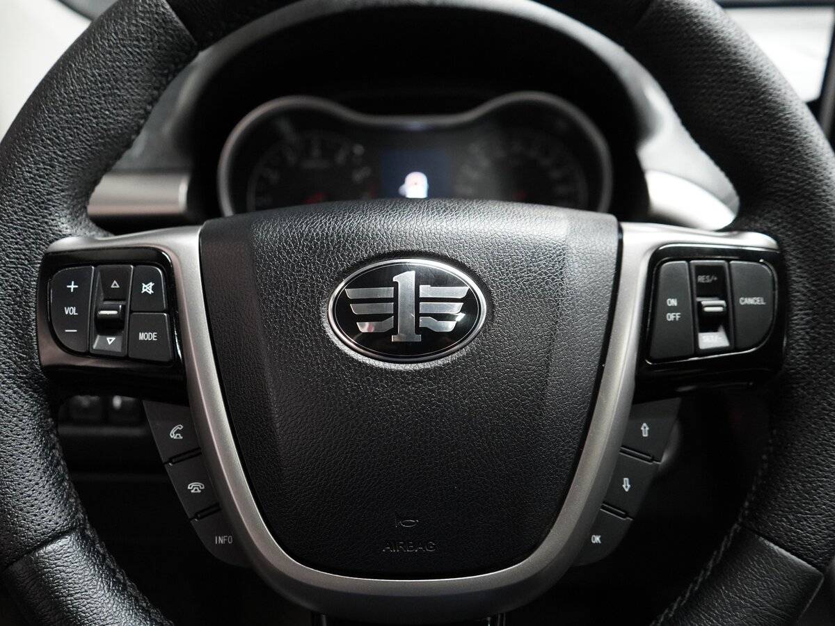 Купить FAW Besturn X80 с пробегом. Фото: #12