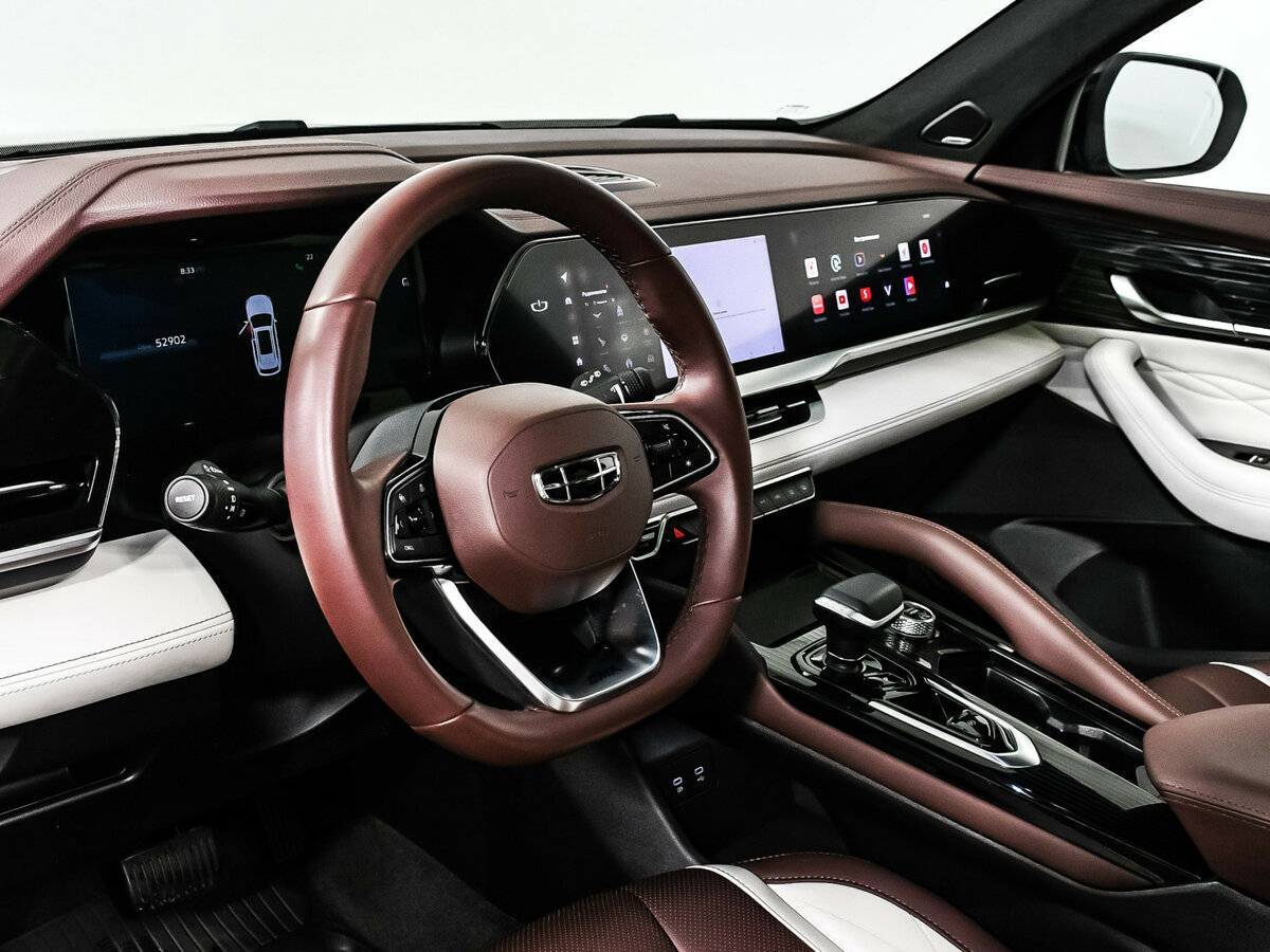 Купить Geely Monjaro с пробегом. Фото: #11