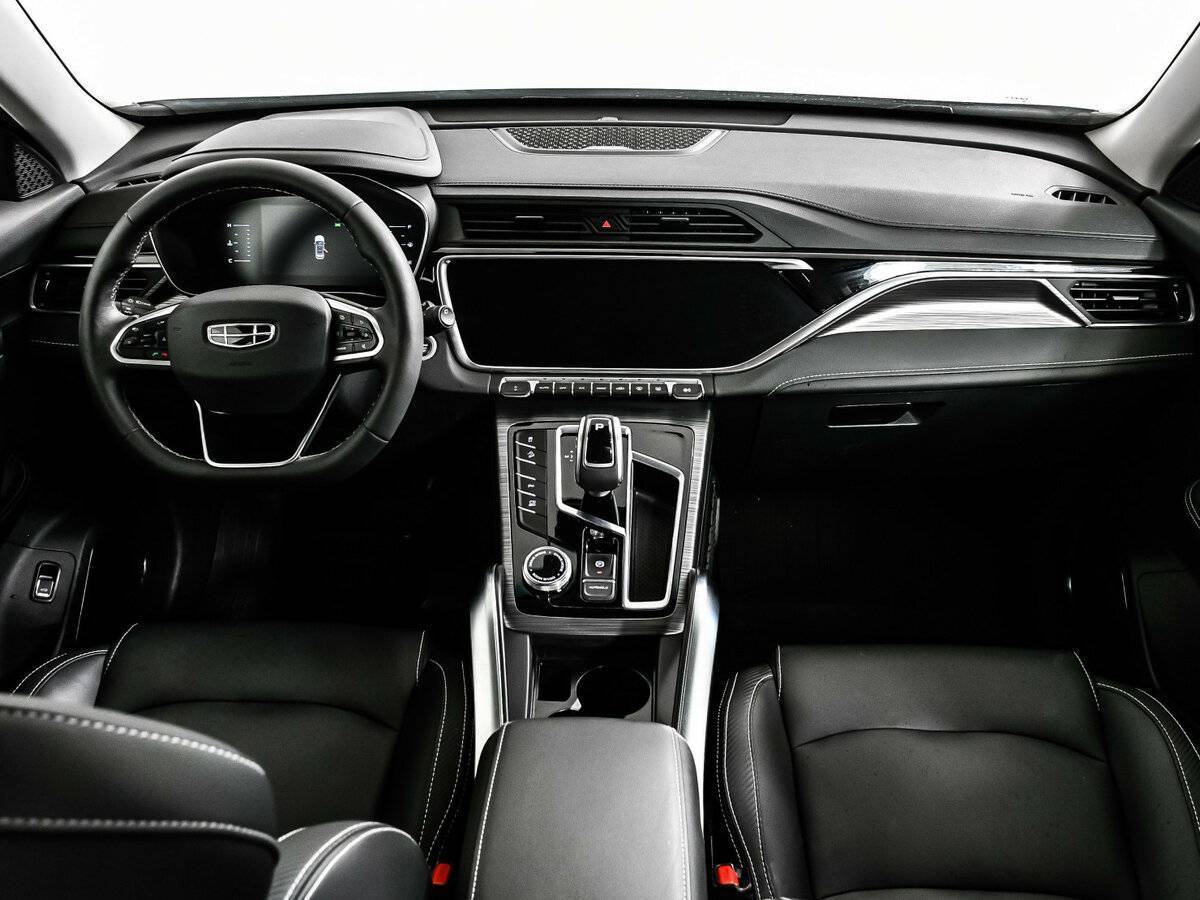 Купить Geely Atlas Pro с пробегом. Фото: #10