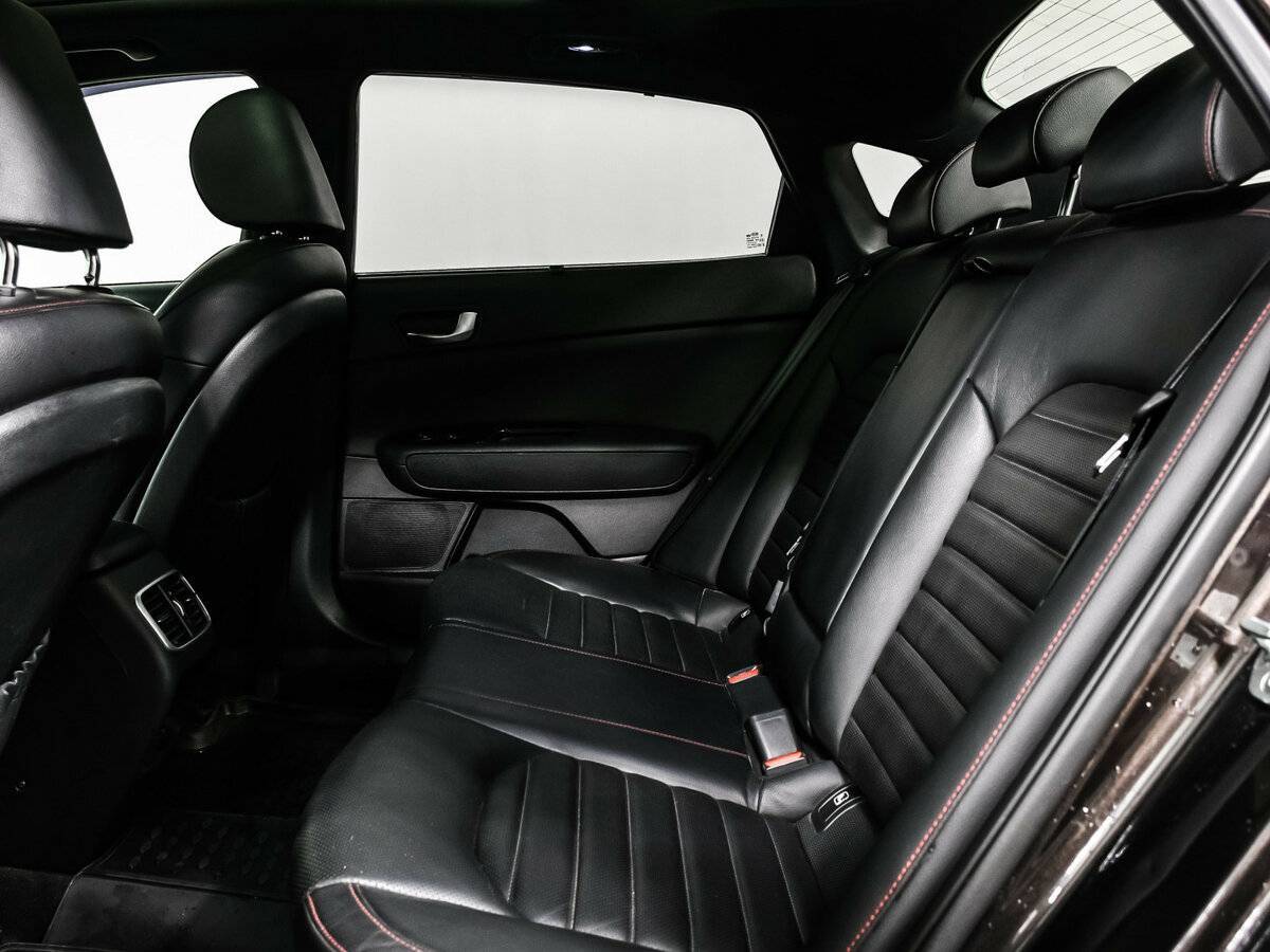 Купить Kia Optima с пробегом. Фото: #11