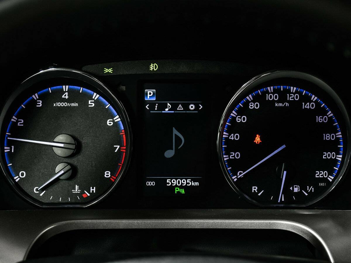 Купить Toyota RAV4 с пробегом. Фото: #9