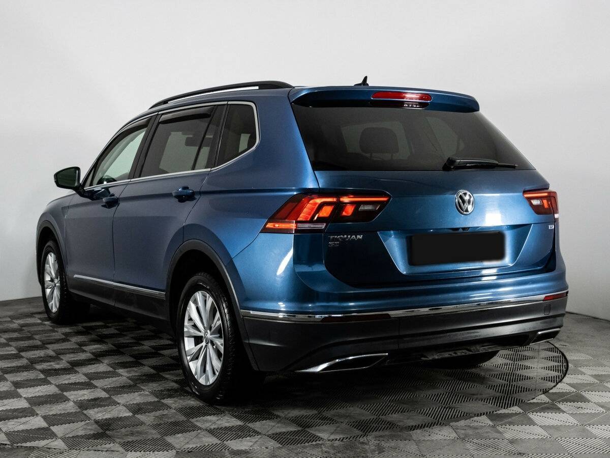 Купить Volkswagen Tiguan с пробегом. Фото: #6