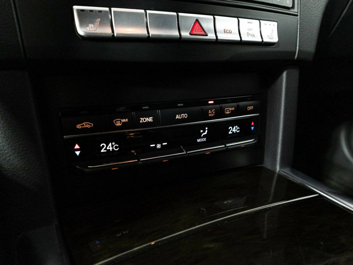 Купить Mercedes-Benz E-Класс с пробегом. Фото: #16