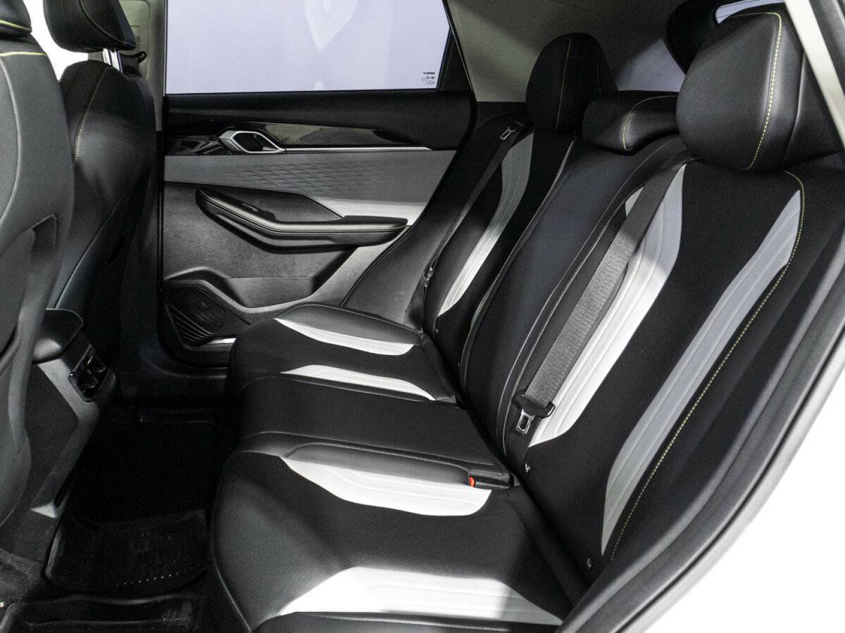 Купить Geely Coolray с пробегом. Фото: #9