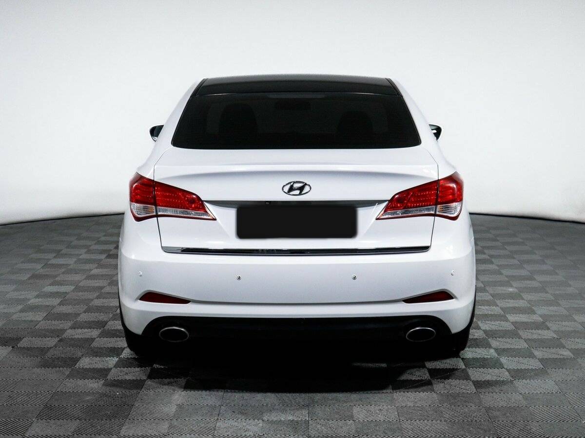 Купить Hyundai i40 с пробегом. Фото: #5
