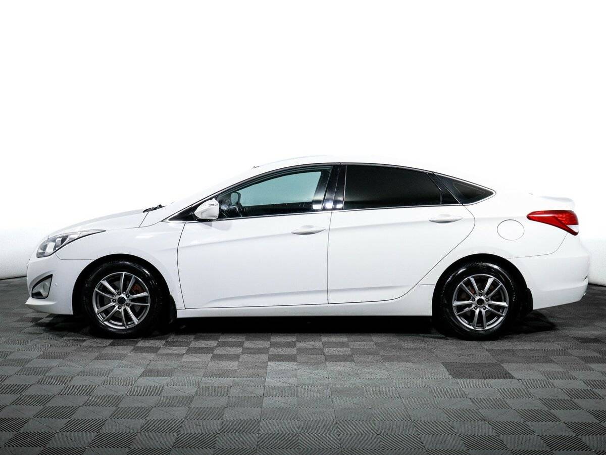 Купить Hyundai i40 с пробегом. Фото: #7