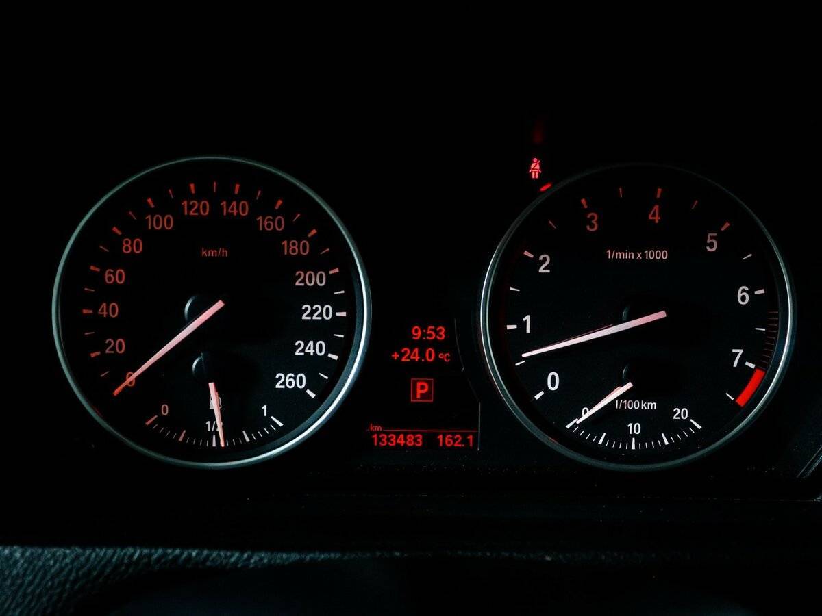 Купить BMW X5 с пробегом. Фото: #10