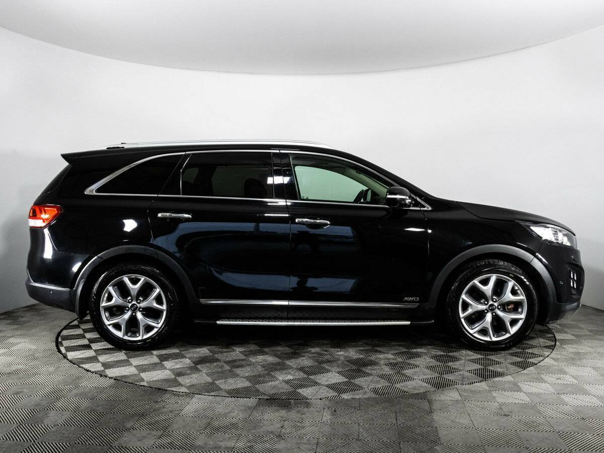 Купить Kia Sorento с пробегом. Фото: #3